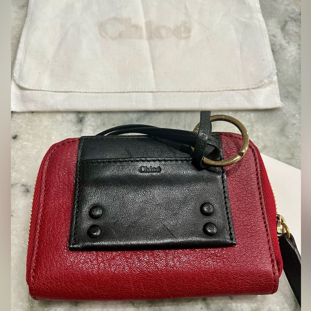 CHLOE - Wristlet